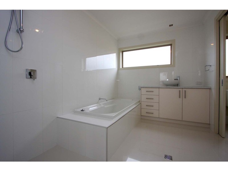 1/67 Rivergum Drive, Albury NSW 2640