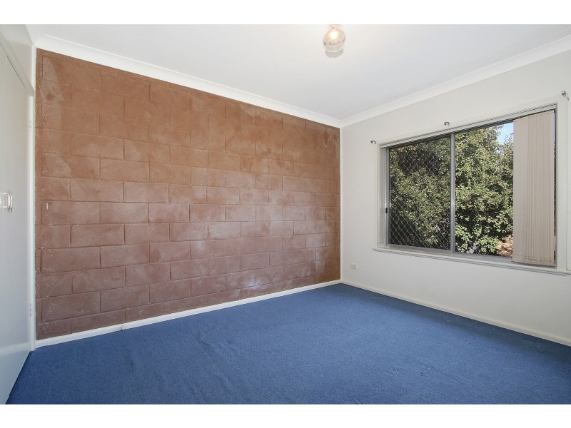 2/328 Eden Street, Lavington NSW 2641