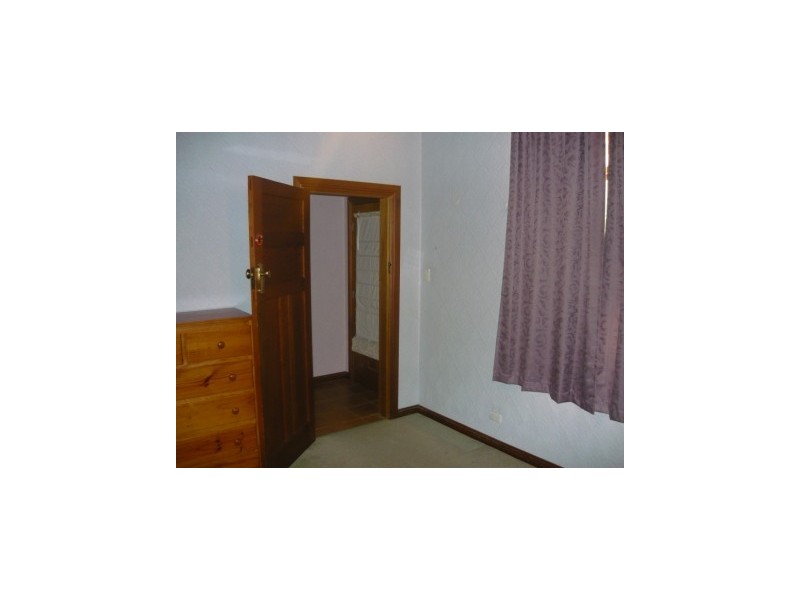 389 Urana Road, Lavington NSW 2641