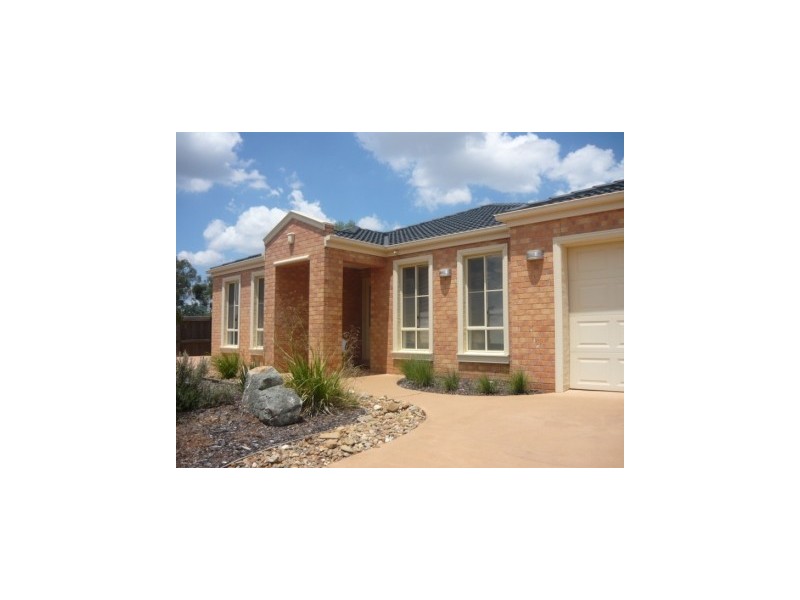 689  Pearsall Street, Albury NSW 2640
