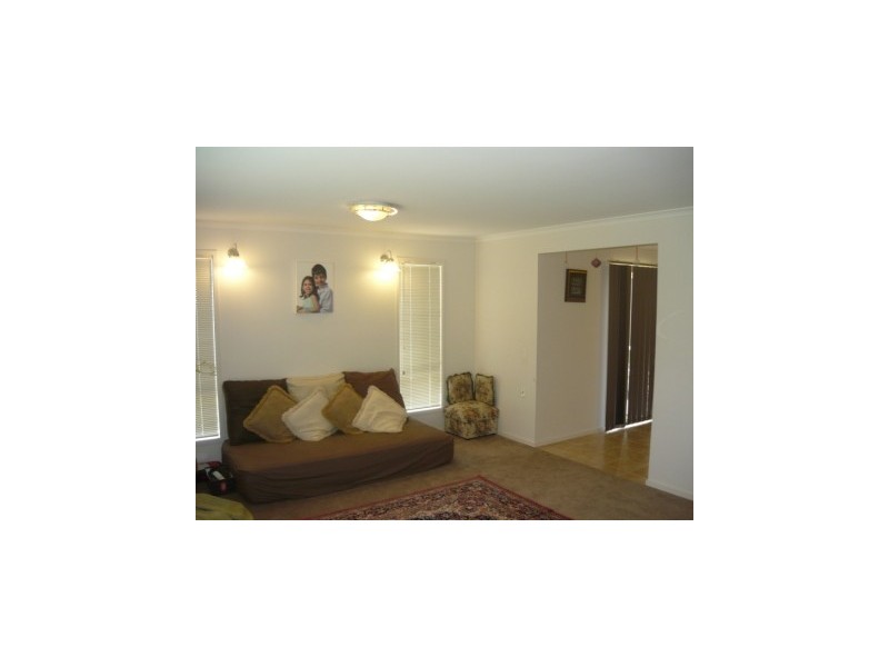 689  Pearsall Street, Albury NSW 2640