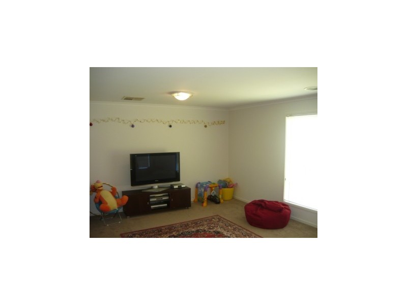 689  Pearsall Street, Albury NSW 2640