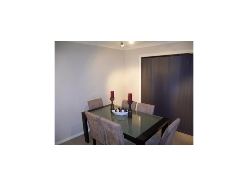 12 Dillagar Place, Springdale Heights NSW 2641