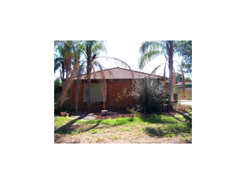 10 Eucalypt Court, Thurgoona NSW 2640