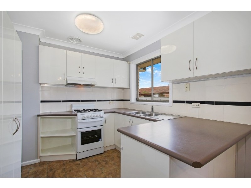 466 Kemp Street, Lavington NSW 2641