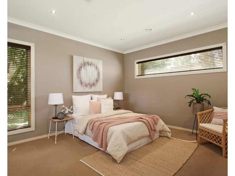 4 Black Springs Circuit, Glenroy NSW 2640