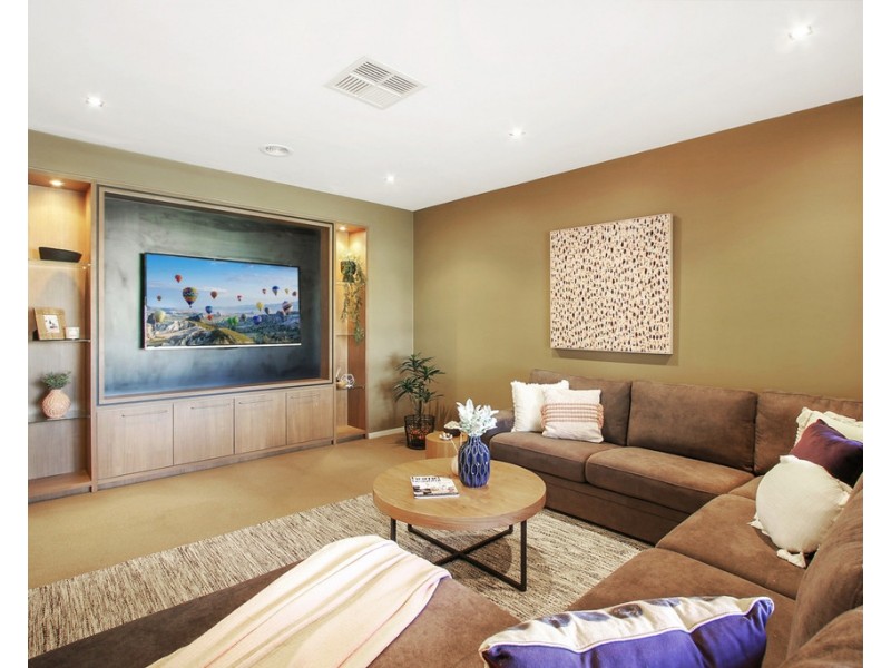 4 Black Springs Circuit, Glenroy NSW 2640