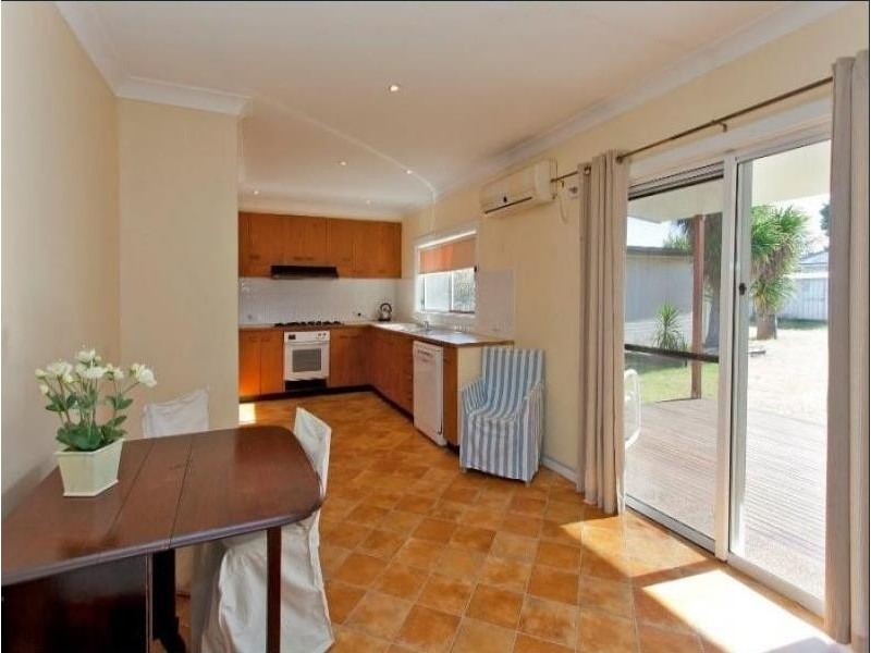 450 Reid Avenue, Lavington NSW 2641