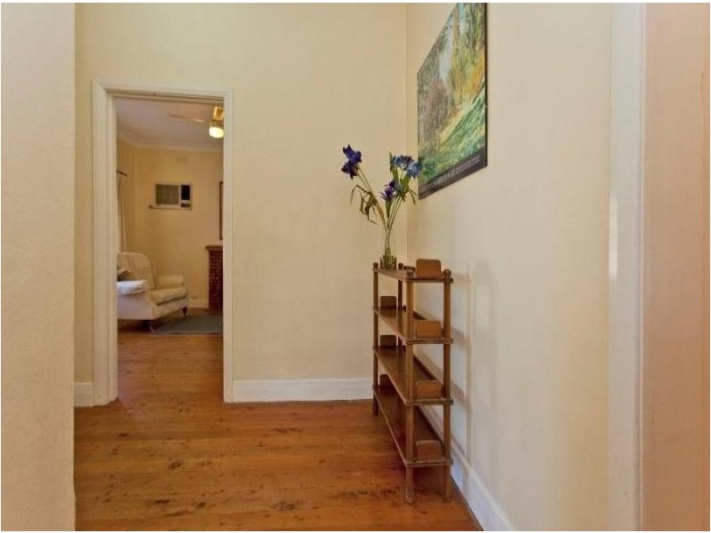 450 Reid Avenue, Lavington NSW 2641