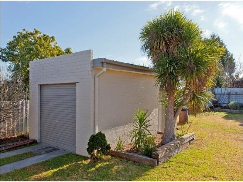 450 Reid Avenue, Lavington NSW 2641