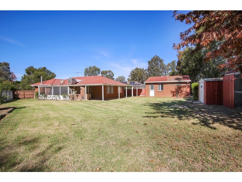 8 Stockton Court, Thurgoona NSW 2640