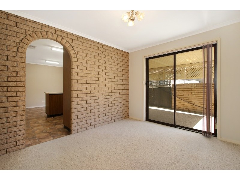 401 Colley Street, Lavington NSW 2641
