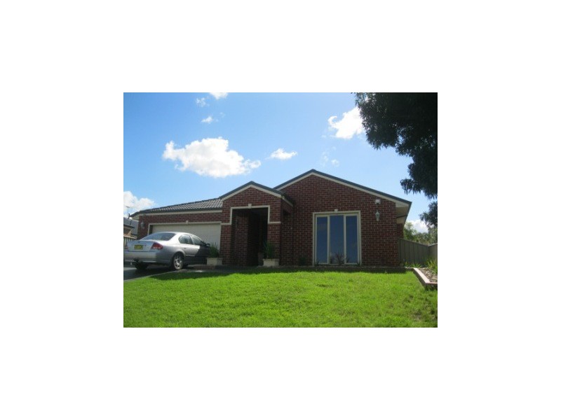 155 Newton Court, Thurgoona NSW 2640