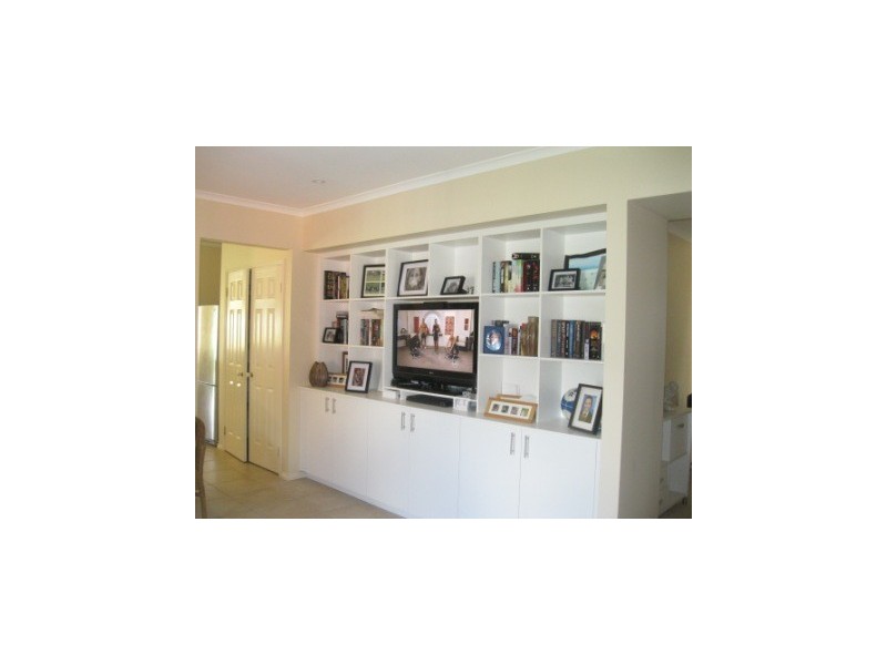 155 Newton Court, Thurgoona NSW 2640