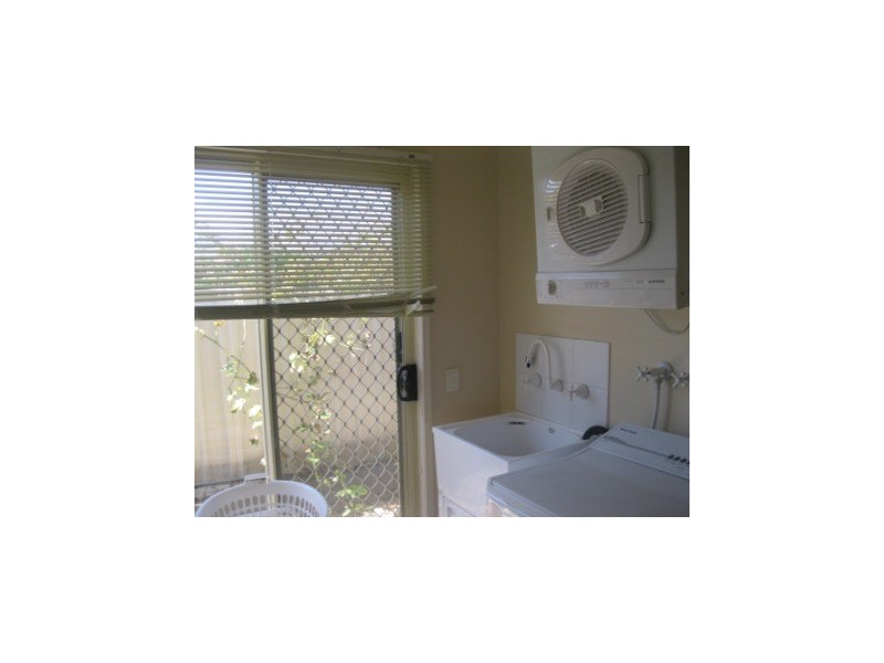 155 Newton Court, Thurgoona NSW 2640