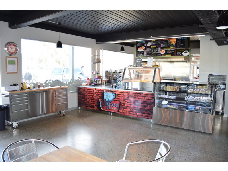 16 Bennu Circuit, Albury NSW 2640