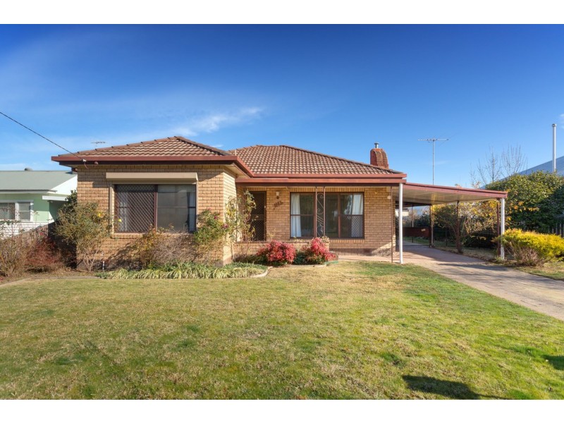 1063 Bralgon Street, North Albury NSW 2640