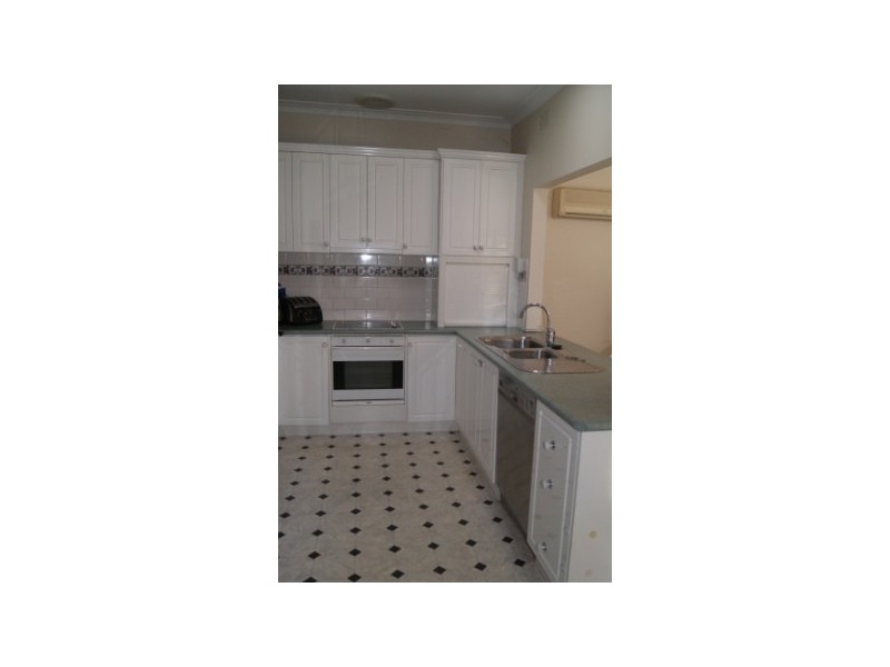 517 Murray Crescent, East Albury NSW 2640