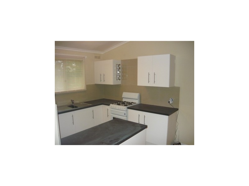 36 Jacaranda Street, West Albury NSW 2640