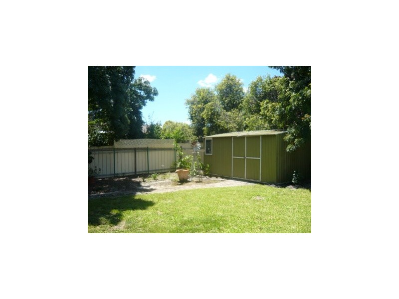 24 Yellow Gum Way, Thurgoona NSW 2640