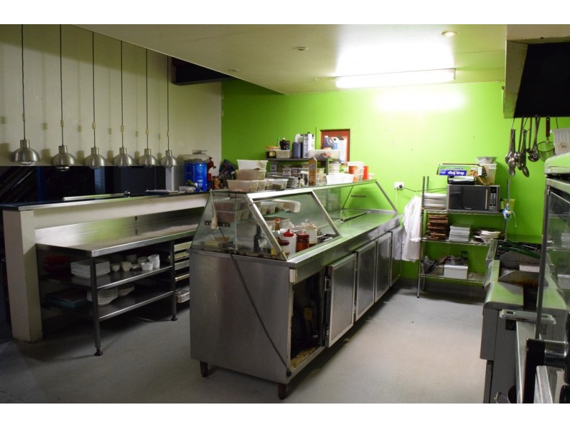 2/453 Dean Street, Albury NSW 2640