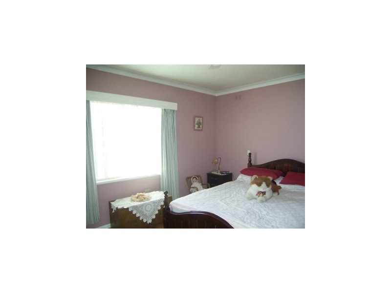 860 Watson Street, Albury NSW 2640