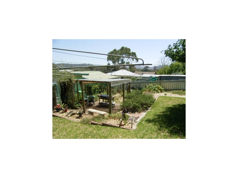 860 Watson Street, Albury NSW 2640