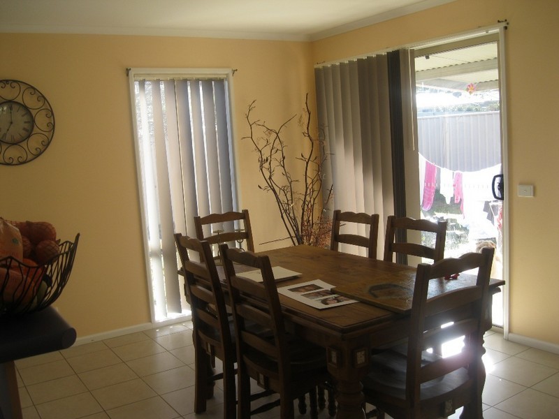 1/17 Kurrajong Crescent, West Albury NSW 2640