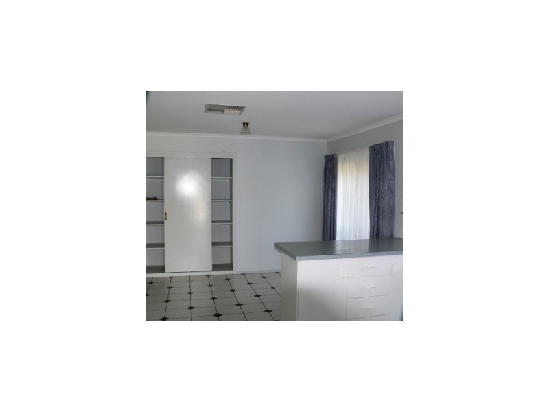 26 Hallam Street (Norris Park), Lavington NSW 2641