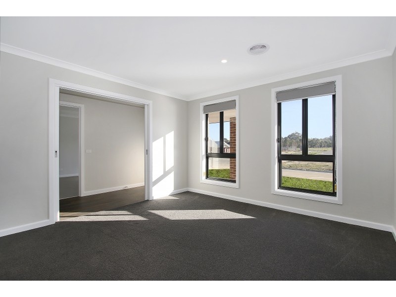 4 Hay Court, Thurgoona NSW 2640