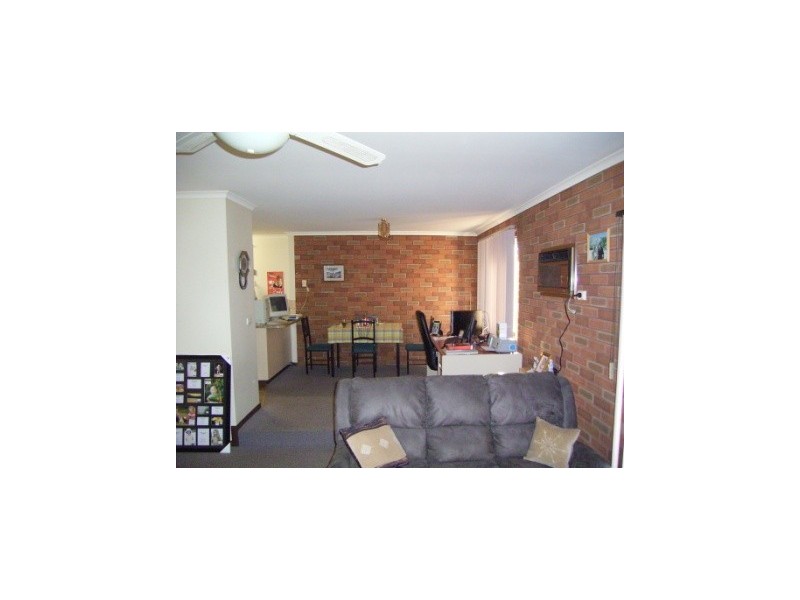 1/698 Lavis Street, East Albury NSW 2640