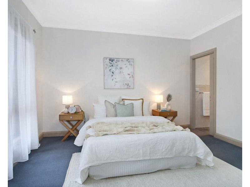 1037 Calimo Street, North Albury NSW 2640
