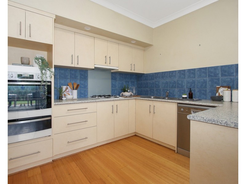 1037 Calimo Street, North Albury NSW 2640