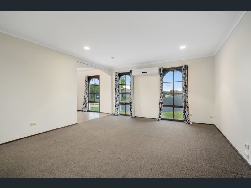 368 Sutherland Street, Lavington NSW 2641