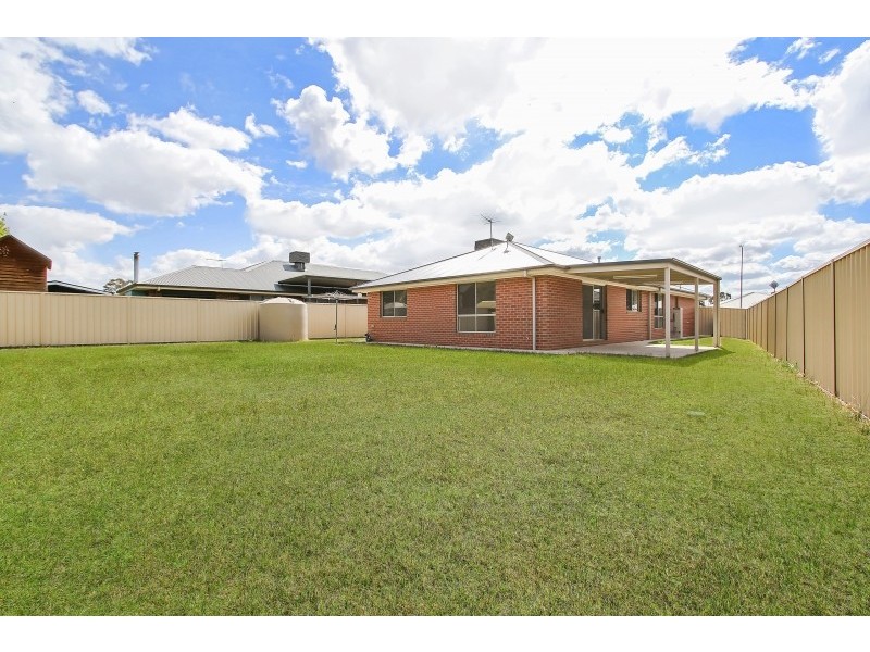 4 Britton Court, Jindera NSW 2642
