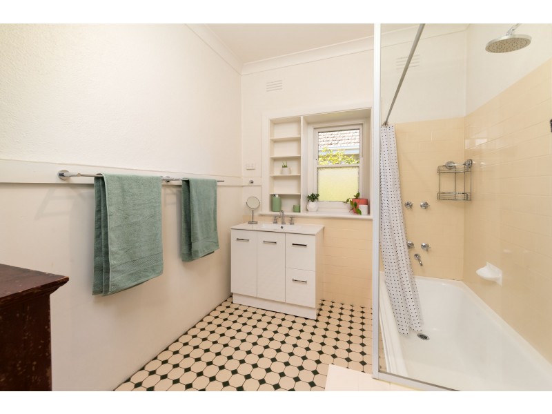 370 Wantigong Street, North Albury NSW 2640