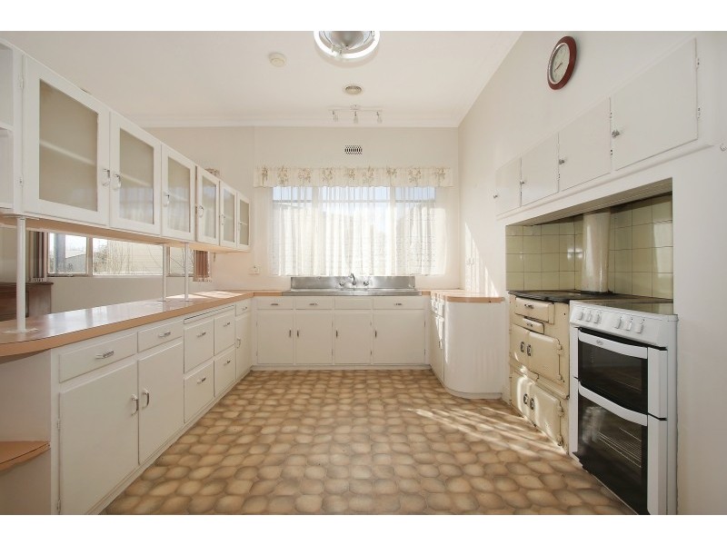 13 Wenke Street, Walla Walla NSW 2659