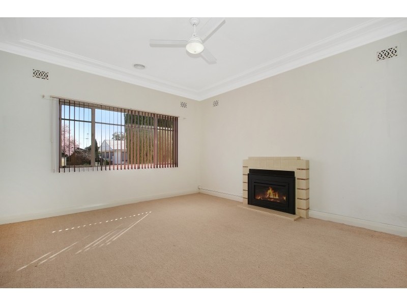 13 Wenke Street, Walla Walla NSW 2659