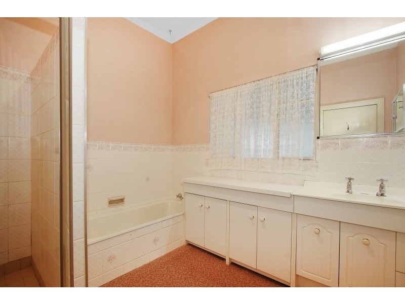 13 Wenke Street, Walla Walla NSW 2659