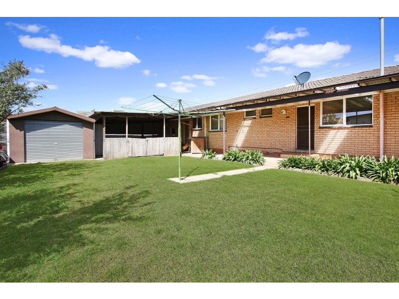 528 Douglas Road, Lavington NSW 2641