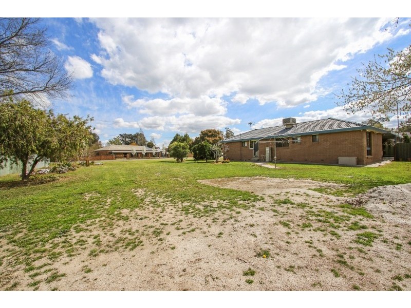 85 Gibson Street, Jindera NSW 2642