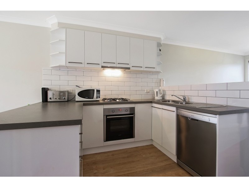 15 Stockyard Way, Thurgoona NSW 2640