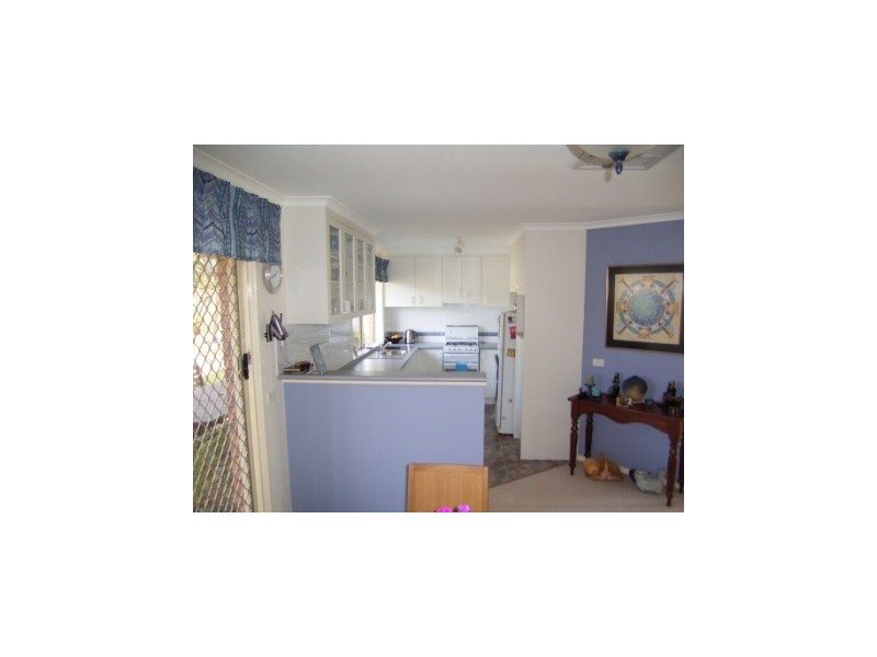 9 Sarson Road, Lavington NSW 2641