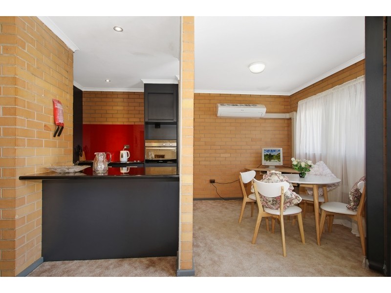 6/429 McDonald Road, Lavington NSW 2641