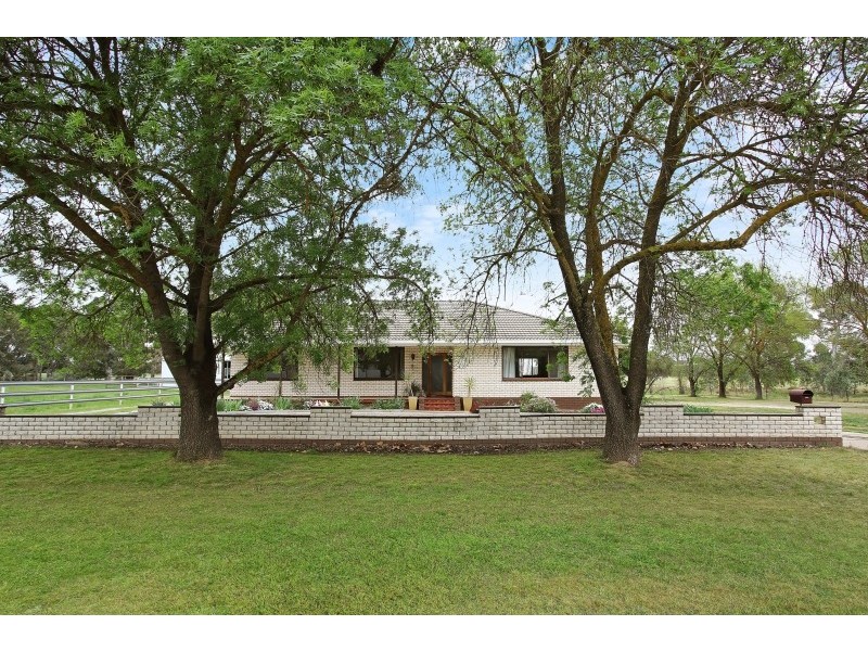 11 Stitt Street, Walla Walla NSW 2659