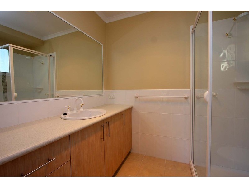 149 Hume Street, Howlong NSW 2643