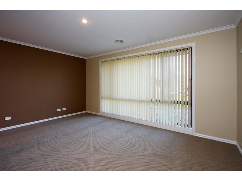 149 Hume Street, Howlong NSW 2643