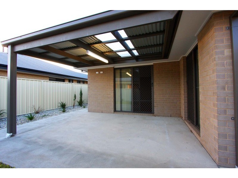 149 Hume Street, Howlong NSW 2643