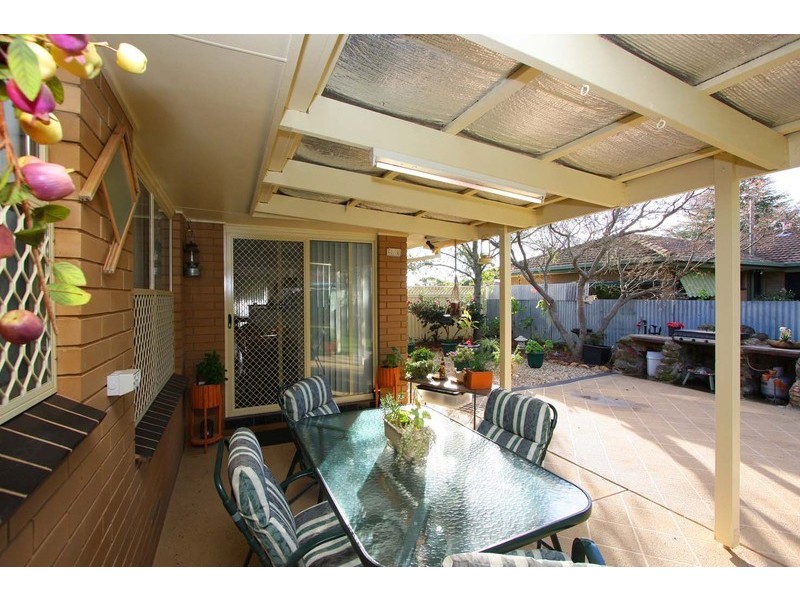 136 Howard Court, Howlong NSW 2643