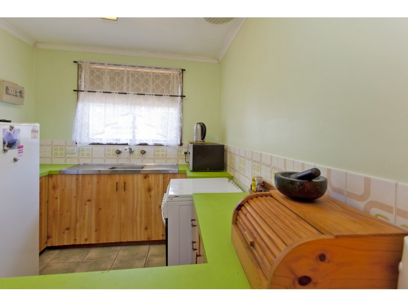 2/473 Ainslie Avenue, Lavington NSW 2641